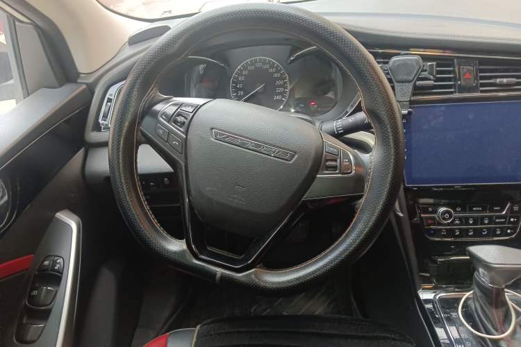 Used Venucia D60 2020 1.6L XL CVT Enjoyment Edition