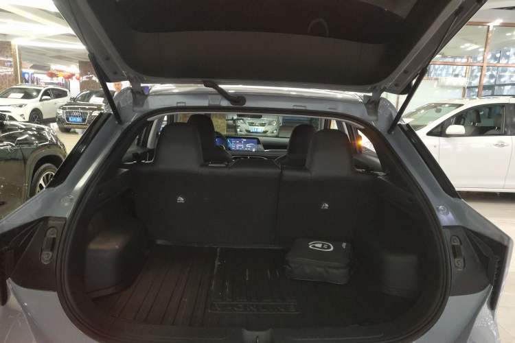 Used Venucia V DD-i 2023 60km iD Version