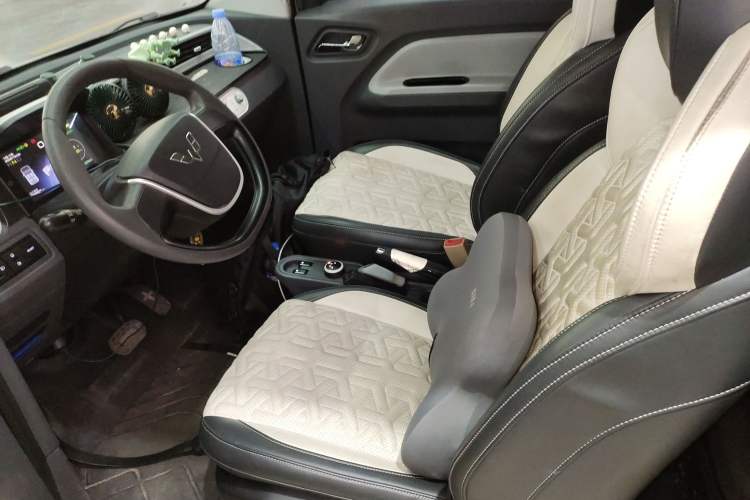 Used Wuling Hongguang MINIEV 2022 Macaron Premium Model – Lithium Iron Phosphate