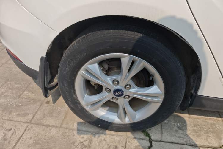 Used Ford Focus 2017 Hatchback 1.6L Automatic Comfort Plus SmartDrive Edition
