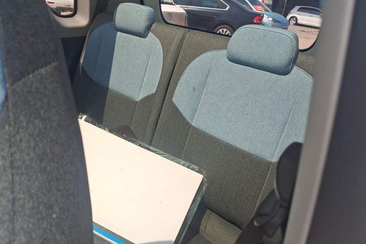 Used Geely Galaxy Panda 2023 Panda Mini 200km Dynamic Bear Left Rear Seat