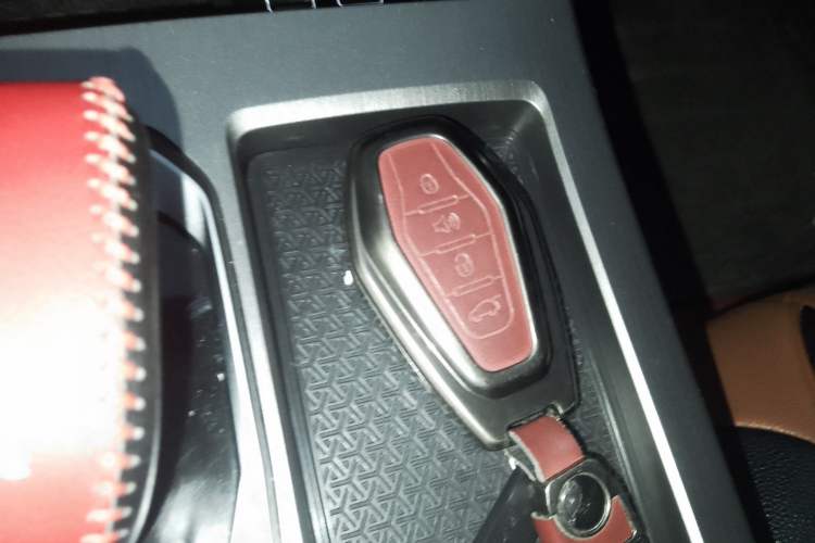 Used JETOUR X70 PLUS 2025 Champion Edition 1.5T DCT Champion PRO 7-Seater
