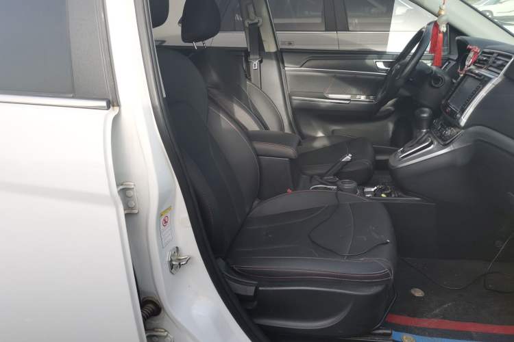 Used Haval H6 2017 Red-Label Sport Edition 1.5T Automatic Two-Wheel Drive Luxury Model