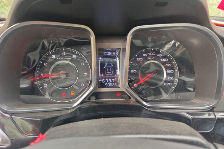 Used Zotye Domy X5 2017 Value Edition 1.6L Manual Comfort Model Instrument Cluster