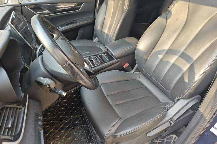 Used BYD Song MAX 2019 1.5T Automatic Smart Connect Ruiyi Sunroof Model 7 Seats China V Emission Standard
