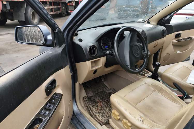 Used Wuling Hongguang 2010 1.4L Luxury Model
