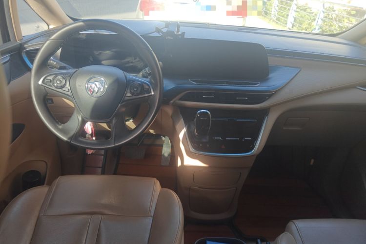 Used Buick GL8 2020 ES Land Cruiser 653T Luxury Model
