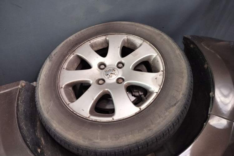 Used Peugeot 301 2016 1.6L Manual Comfort Edition