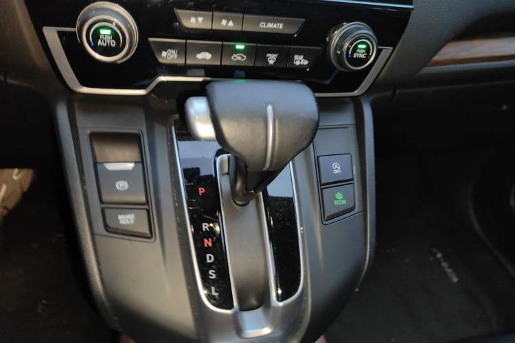 Used Honda CR-V 2019 240TURBO CVT 2WD Fashion Edition China VI Gear Lever