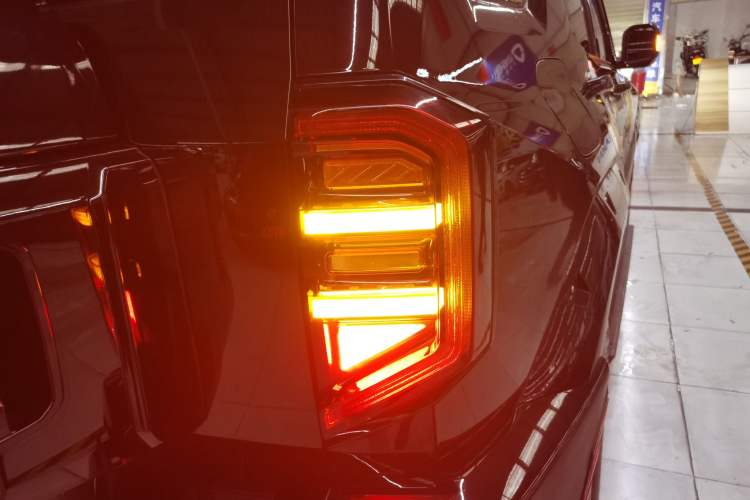 Used Tank 400 New Energy 2024 Hi4-T City Edition Right Rear Taillight