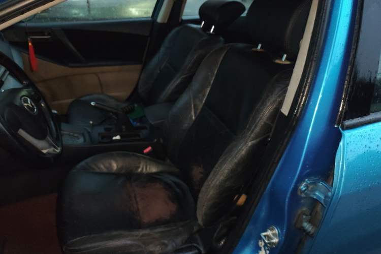 Used Mazda 3 2011 Sedan 1.6L Automatic Elite Model
