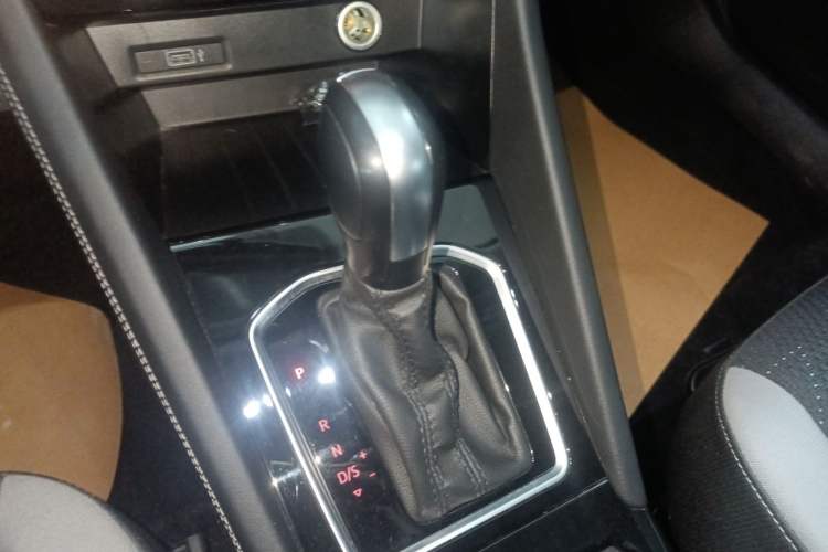 Used Jetta VS7 2023 280TSI Automatic Trend Edition
