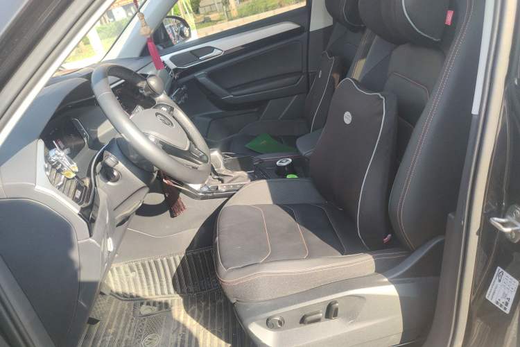 Used Volkswagen Tayron 2021 330TSI Two-Wheel Drive 30th Anniversary Edition Left Front Seat