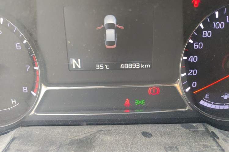 Used Kia K5 2014 2.0L Automatic LUXURY

