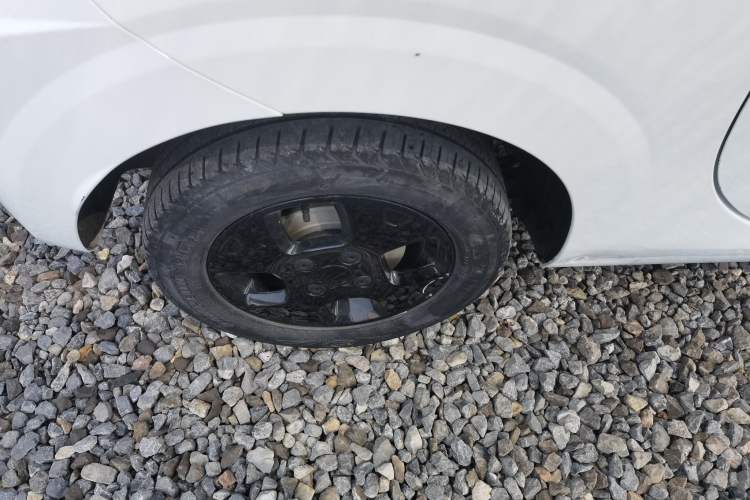 Used Roewe Clever 2021 302km All-Round Version Right Rear Wheel Hub