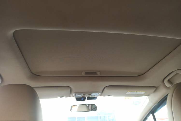 Used Honda Jade 2016 1.8L Automatic Comfort Elite Version 5 Seats
