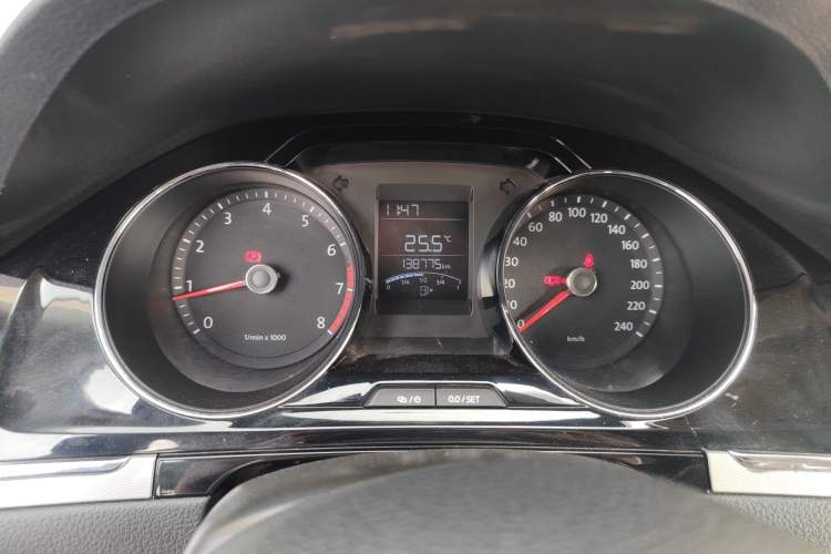 Used Volkswagen Bora 2013 1.6L Manual Comfort Model
