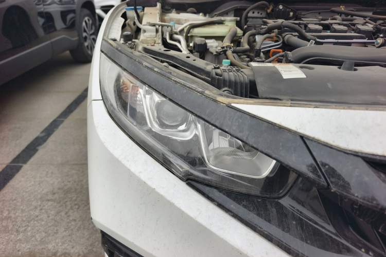 Used Honda Civic 2019 220TURBO CVT Dynamic Edition China VI Emission Standard Right Front Headlight