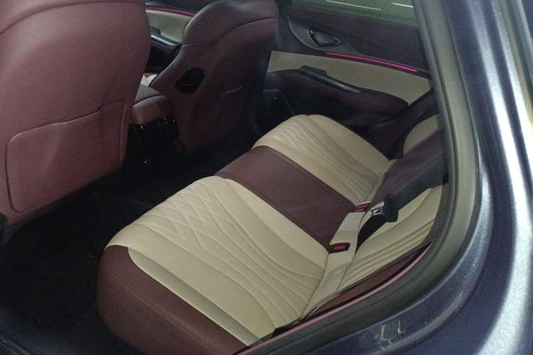 Used BYD Seal 2023 DM-i 1.5T 121km Flagship Model