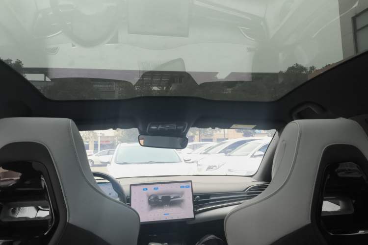 Used BYD Seal 2022 550 km Standard Range Rear-Wheel Drive Prestige Version