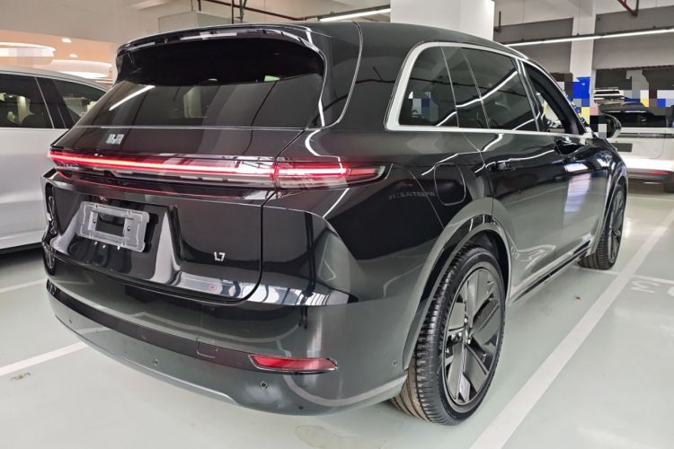 Used Li Auto L7 2025 Ultra Smart Refreshed Edition Rear Right 45 Deg