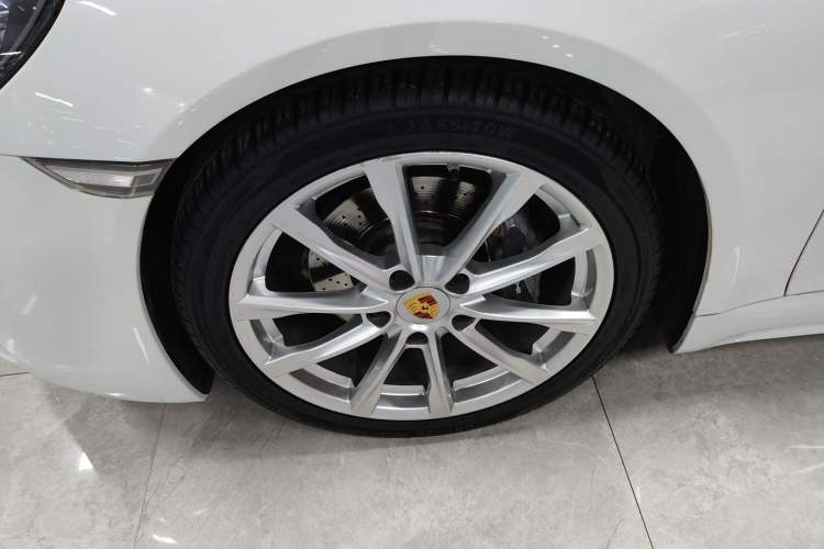 Used Porsche 718 2016 Cayman 2.0T