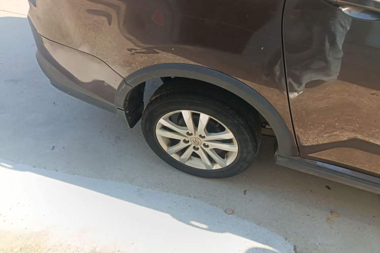 Used BAIC Changhe M70 2017 1.5L manual first-class cabin
