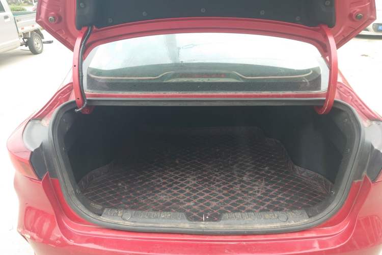 Used CHANGAN Eado 2020 PLUS Million Edition 1.6L GDI CVT Luxury Model Trunk