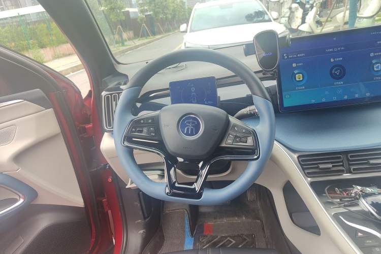 Used BYD Song Pro 2021 1.5T Automatic Xiaoyun Luxury Model Steering Wheel