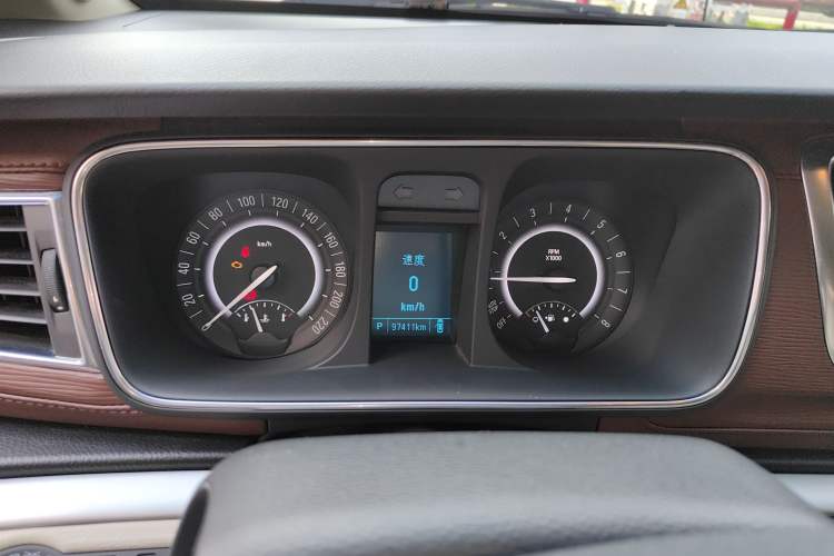 Used Buick GL8 2018 28T Comfort Model China VI Standard
