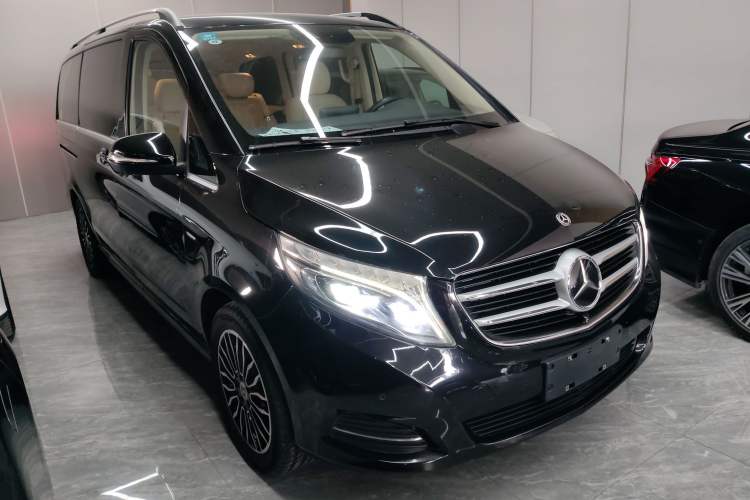 Used Mercedes-Benz V-Class 2017 V 260 Prestige Edition