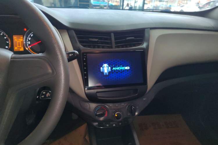 Used Chevrolet Sail 2015 Sail 3 1.3L Manual Ideal Edition
