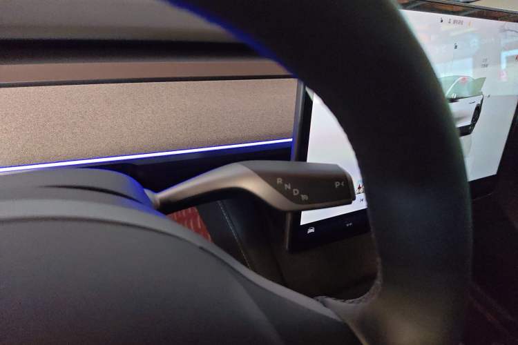 Used Tesla Model Y 2024 Rear-Wheel-Drive Version
