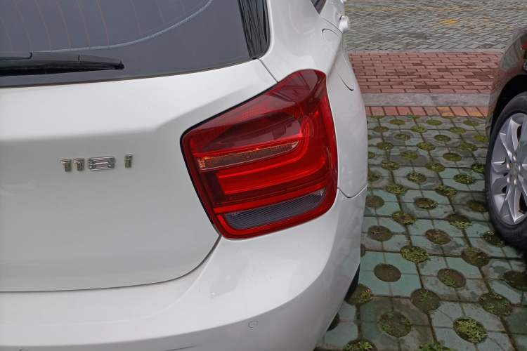 Used BMW 1 Series 2013 Facelifted 118i Leading Edition Right Rear Taillight