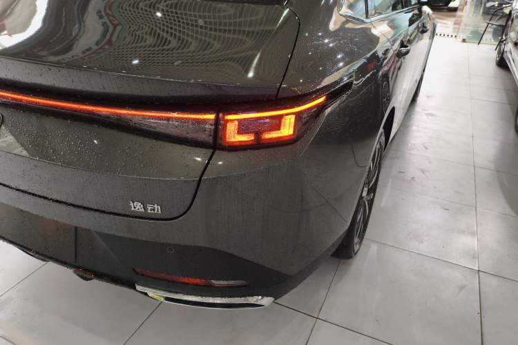 Used Changan Eado 2025 Blue Whale 1.5T 500Bar Prestige Model