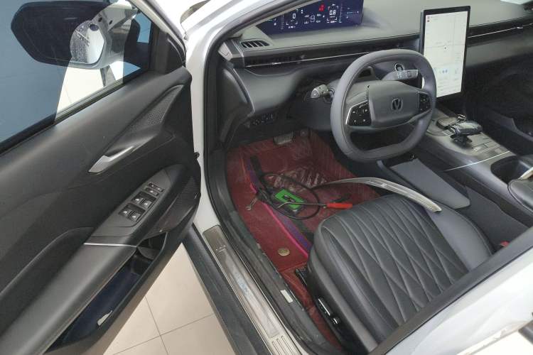 Used CHANGAN Eado DD 2023 Blue Whale NE 1.5T GDI DCT Navigation Model Driver Seat