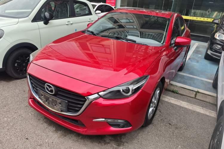 Used Mazda 3 Axela 2017 Sedan 1.5L Manual Luxury Model Emission Standard China V