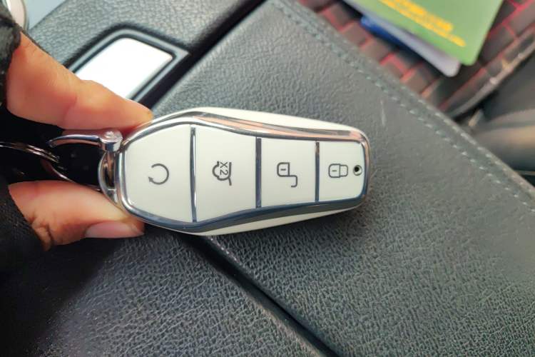 Used BYD Qin PLUS 2021 EV 400KM Leading Comfort Edition
