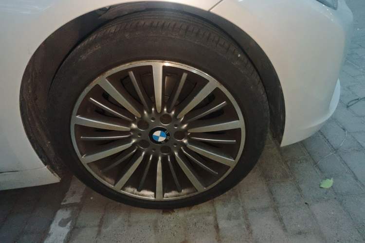 Used BMW 3 Series 2019 320Li Fashion Model
