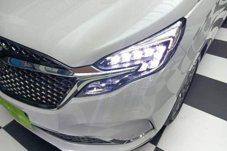 Used Buick GL8 2022 Avenir Aivia Six-Seat Deluxe Edition