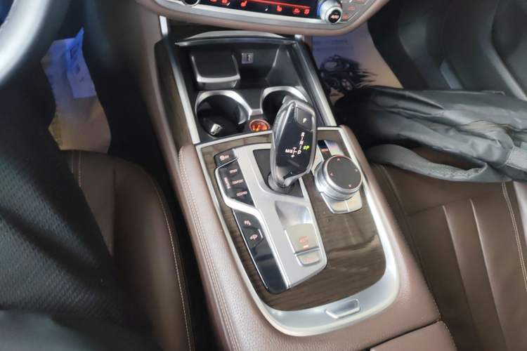 Used BMW 7 Series 2017 730Li Leading Model