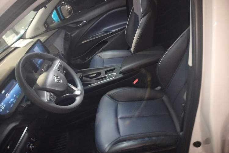 Used Buick Velite 6 2024 450km Range Commuter Version Left Front Seat