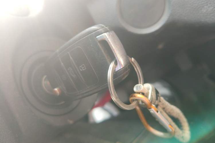 Used Baojun 310 2016 1.2L Manual Luxury Model Vehicle Key