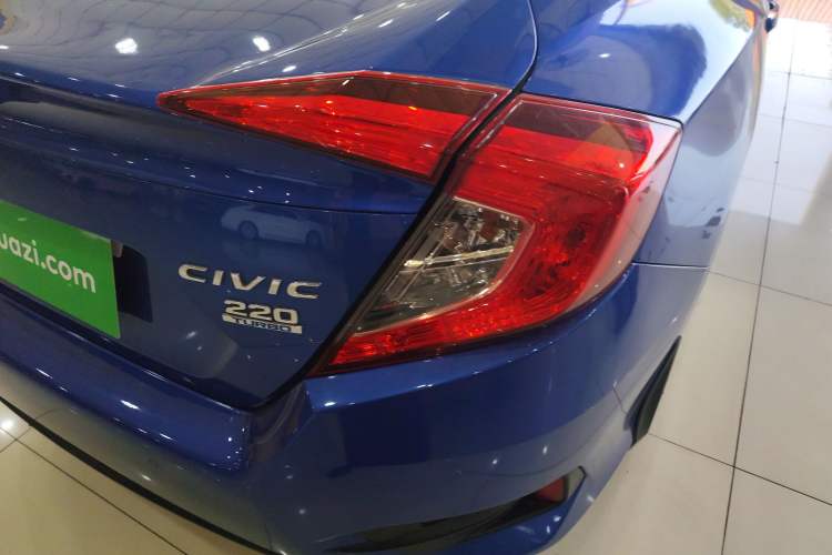 Used Honda Civic 2016 220TURBO CVT Luxury Edition