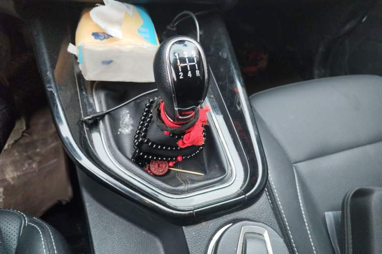 Used Dongfeng Fengon S560 2019 1.8L Manual Urban Model Gear Lever