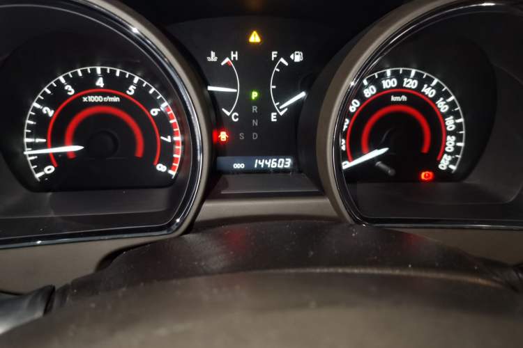 Used Toyota Highlander 2011 2.7L Two-Wheel Drive 7-Seater Luxury Navigation Edition