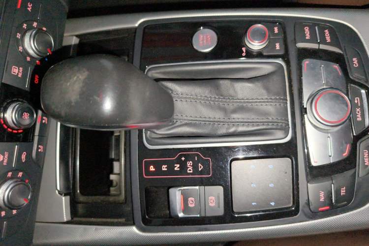 Used Audi A6L 2016 TFSI Technology Edition Gear Lever