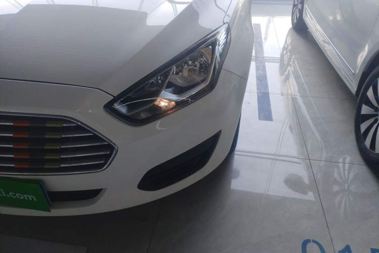 Used Ford Escort 2017 Revised Version 1.5L Manual Comfort Edition
