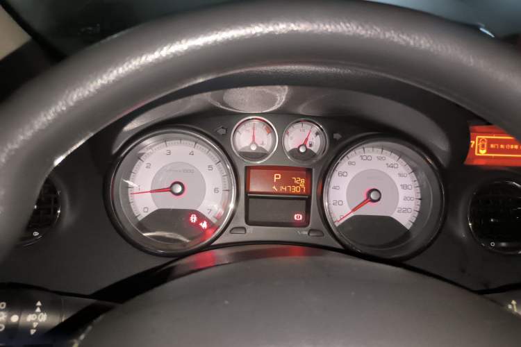 Used Peugeot 408 2013 2.0L Automatic Comfort Edition
