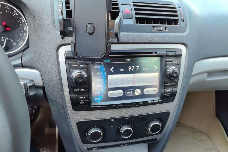 Used Skoda Octavia 2014 1.6L Automatic Yijie Edition
